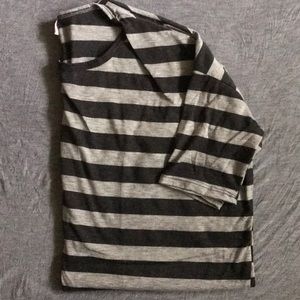 Lularoe Small Irma Tunic